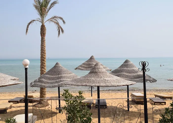 Retal View El Sokhna Aqua Park Resort 4*