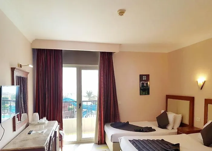 Retal View El Sokhna Aqua Park 4* عين السخنة